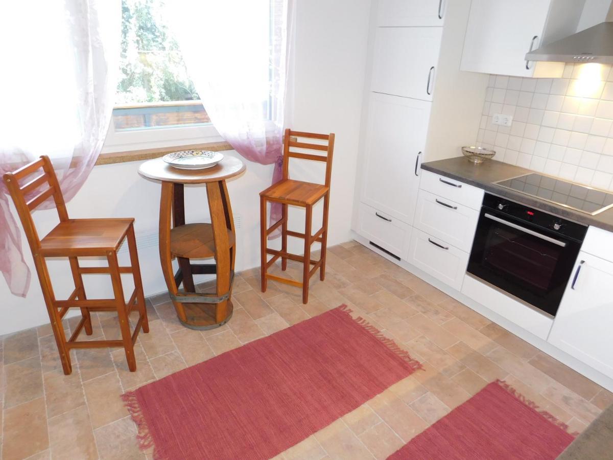 וילאך Four Seasons Apartment "Green Paradise" מראה חיצוני תמונה